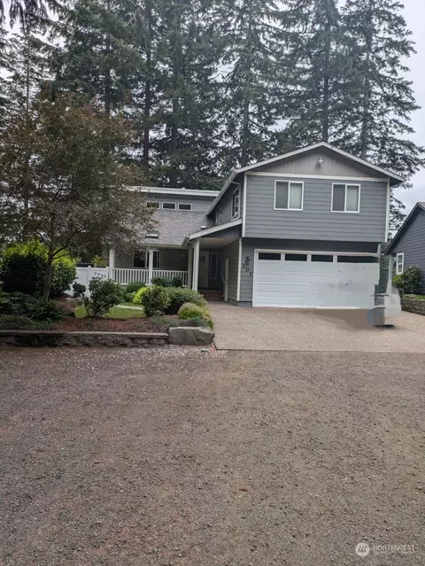 201 E Ballantrae Dr, Shelton, WA 98584