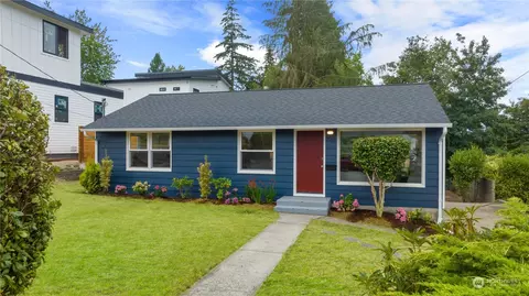 353 NE 158th St, Shoreline, WA 98155