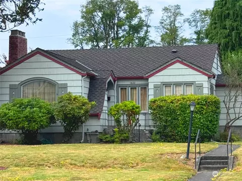 1822 Rucker Ave, Everett, WA 98201