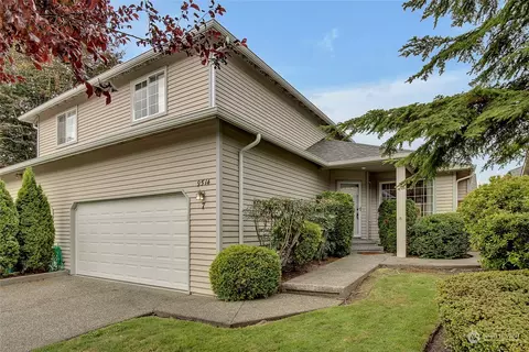 9514 2nd St SE #7, Lake Stevens, WA 98258