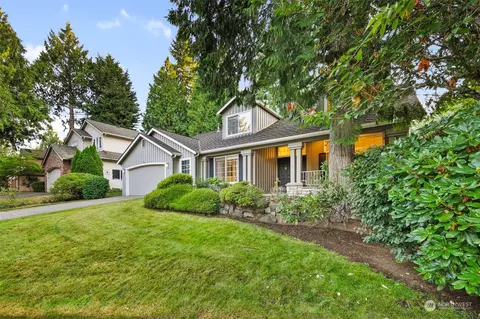 Exterior - 15422 33rd Ave SE, Mill Creek, WA 98012 photo 2 of 8