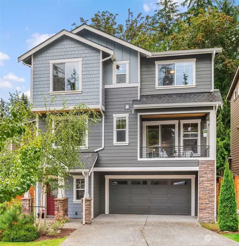 24755 SE 17th Pl, Sammamish, WA 98075
