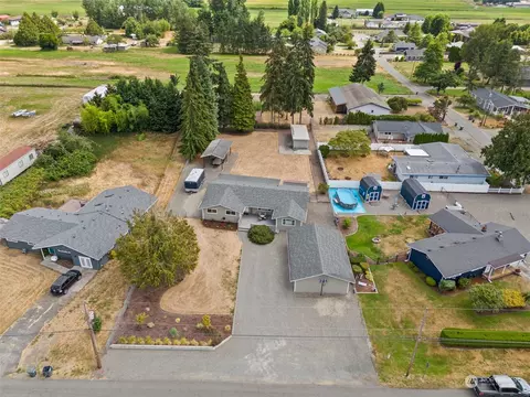 8715 164th Ave E, Sumner, WA 98390 photo 2