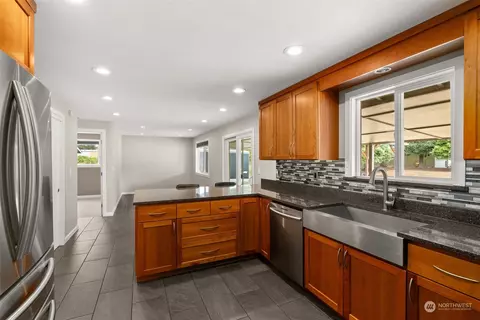 8715 164th Ave E, Sumner, WA 98390 photo 6