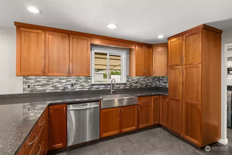 8715 164th Ave E, Sumner, WA 98390 photo 7