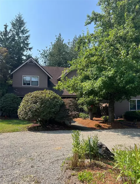 27321 SE 392nd St, Enumclaw, WA 98022