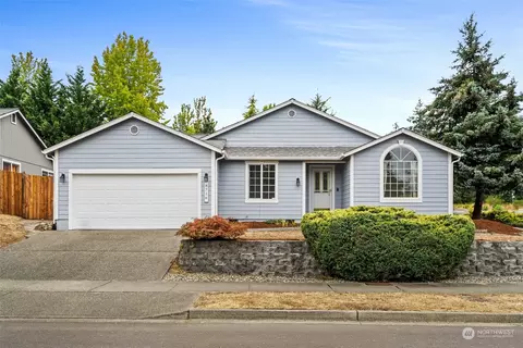 8716 Sebastian Dr NE, Olympia, WA 98516