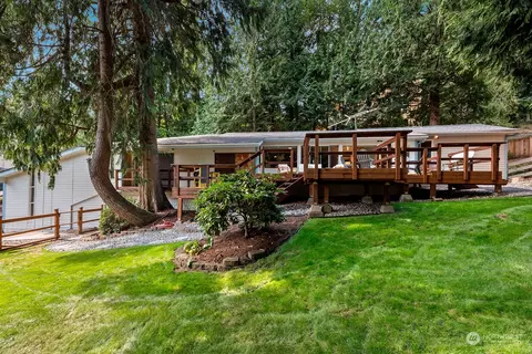 1500 207th Ave NE, Sammamish, WA 98074