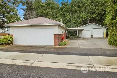 403 E Lincoln St, Nooksack, WA 98276 photo 2