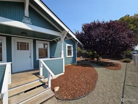 262 W Spruce St, Sequim, WA 98382 photo 12