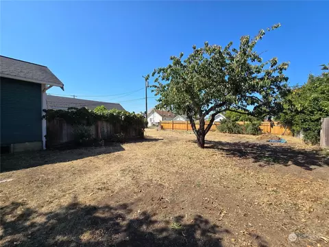 262 W Spruce St, Sequim, WA 98382 photo 33