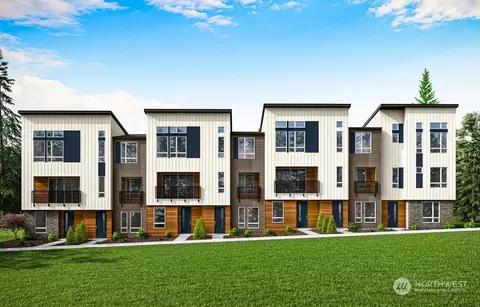 13720 NE 123rd Way #104, Redmond, WA 98052