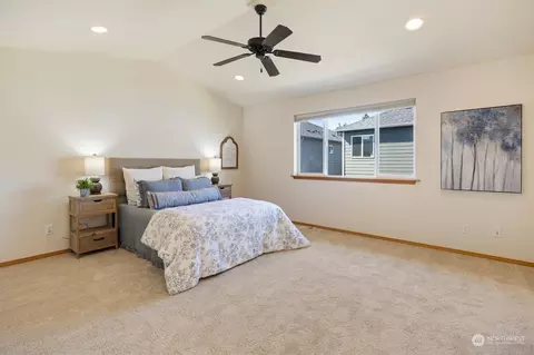 Bedroom - 123 195th Pl SW, Bothell, WA 98012 photo 1 of 5