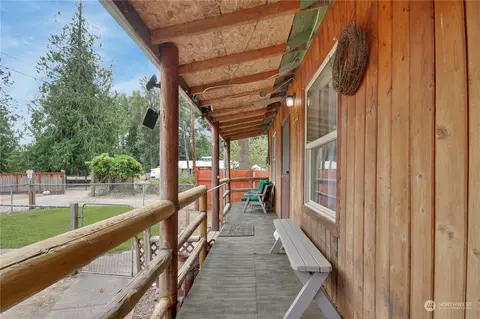 20821 175th Street Ct E, Orting, WA 98360