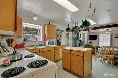 20821 175th Street Ct E, Orting, WA 98360 photo 7