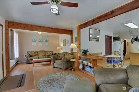 20821 175th Street Ct E, Orting, WA 98360 photo 3