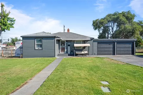408 W Loop Dr, Moses Lake, WA 98837