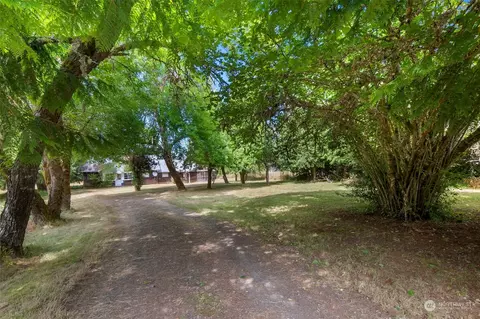 11 Hanen Rd, Raymond, WA 98577 photo 2