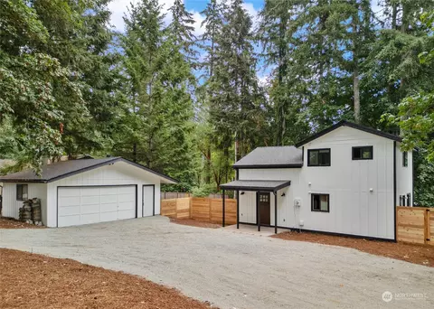 2207 Lake Dr SW, Lakebay, WA 98349