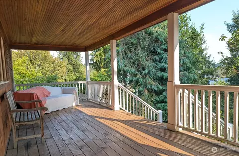 4342 Crow Valley Rd, Eastsound, WA 98245 photo 8