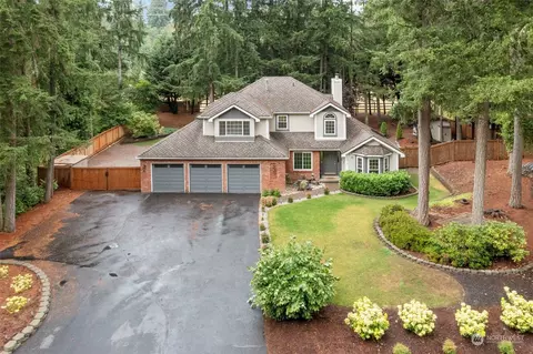 19814 SE 300th St, Kent, WA 98042