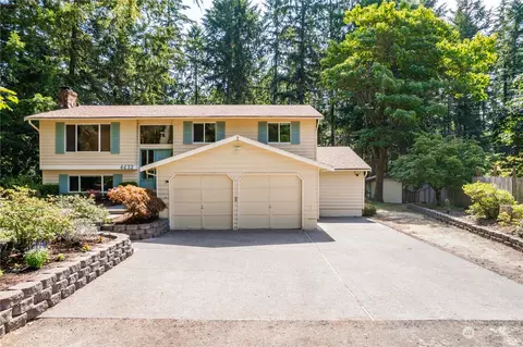 4632 Beverly Dr NE, Olympia, WA 98516
