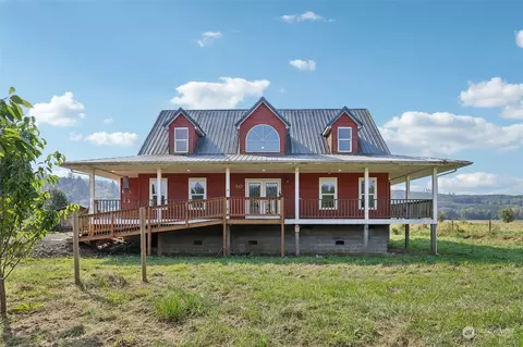 50 Covered Bridge Rd, Grays River, WA 98621