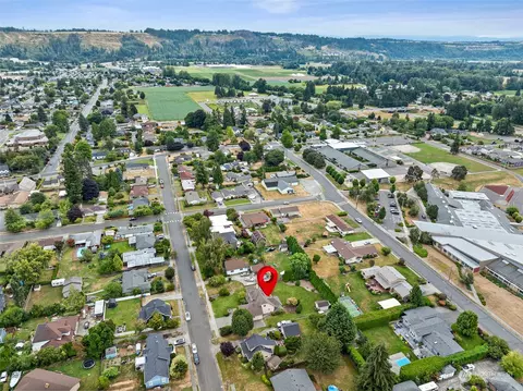 View/Area - 1516 Rainier St, Sumner, WA 98390 photo 6 of 6