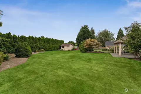 Exterior - 1516 Rainier St, Sumner, WA 98390 photo 3 of 7