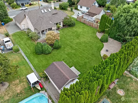View/Area - 1516 Rainier St, Sumner, WA 98390 photo 3 of 6