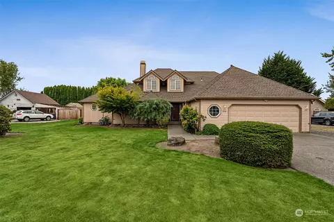 1516 Rainier St, Sumner, WA 98390