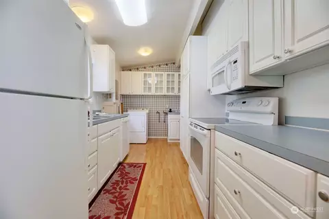 225 76th St SW, Everett, WA 98203 photo 3