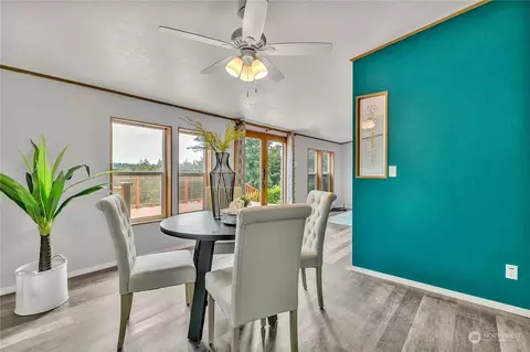 90 E Sea Breeze Dr, Grapeview, WA 98546 photo 12