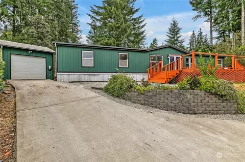 90 E Sea Breeze Dr, Grapeview, WA 98546 photo 2