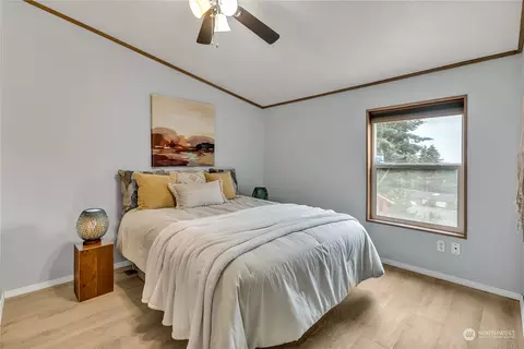 90 E Sea Breeze Dr, Grapeview, WA 98546 photo 26