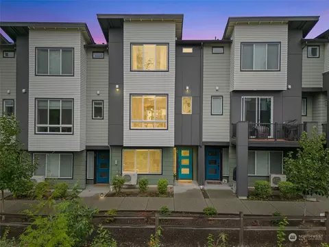 23703 7th Ave SE #C, Bothell, WA 98021
