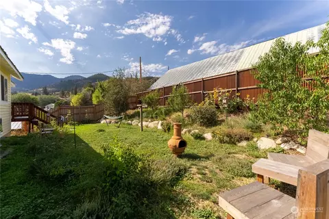 Exterior - 417 Methow St S, Twisp, WA 98856 photo 7 of 12