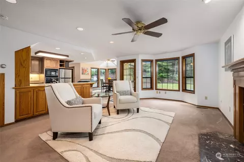 4416 Kiowa Dr, Mount Vernon, WA 98273