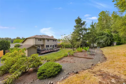 Exterior - 23323 12th Pl W, Bothell, WA 98021 photo 10 of 12