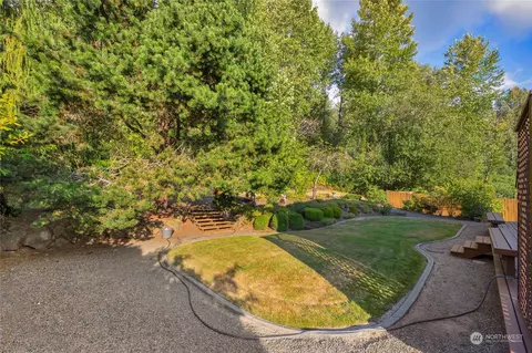 Exterior - 23323 12th Pl W, Bothell, WA 98021 photo 8 of 12