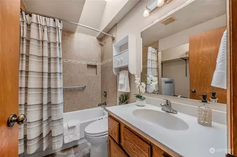 Bath - 23323 12th Pl W, Bothell, WA 98021 photo 2 of 2