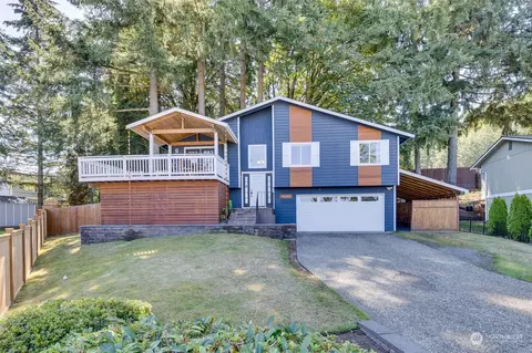 19245 SE 49th St, Issaquah, WA 98027