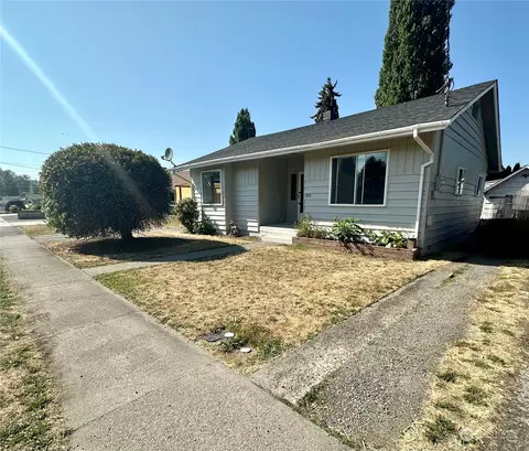 603 Kansas St SW #1 & 2, Orting, WA 98360