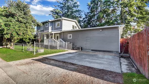 8802 Mckinley Ave, Tacoma, WA 98445