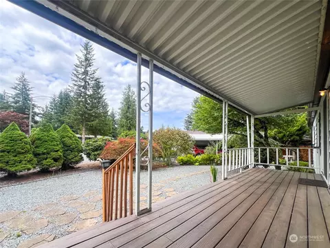 1349 Kimberly St, Enumclaw, WA 98022 photo 4