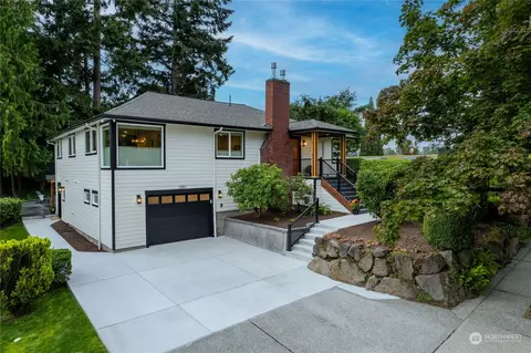 1001 NE 155th St, Shoreline, WA 98155