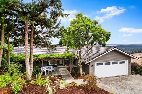 4447 137th Ave SE, Bellevue, WA 98006