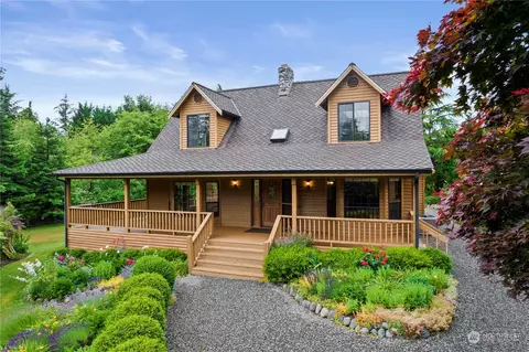 19725 208th Ave SE, Renton, WA 98058