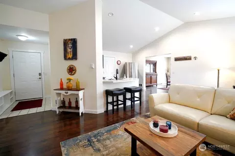 Entry Way - 100 Mccawley Dr, Sequim, WA 98382 photo 1 of 1