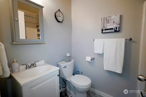 Bath - 100 Mccawley Dr, Sequim, WA 98382 photo 3 of 3